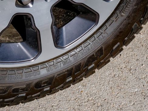 Used 2019 RAM 2500 Limited image 65