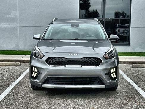 Used 2022 Kia Niro LXS image 6