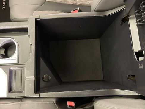 Used 2016 Toyota Tundra SR5 w/ SR5 Upgrade Package image 23