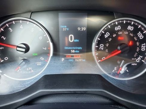 Used 2022 Toyota RAV4 XLE w/ Convenience Package image 25