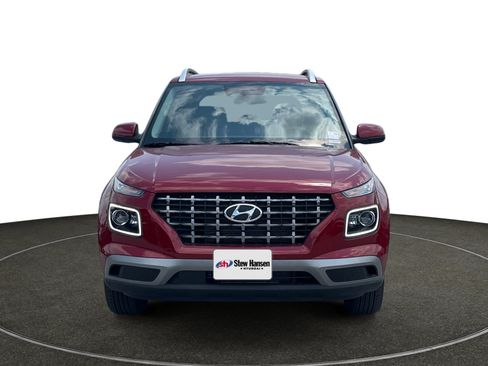 New 2025 Hyundai Venue Limited image 9