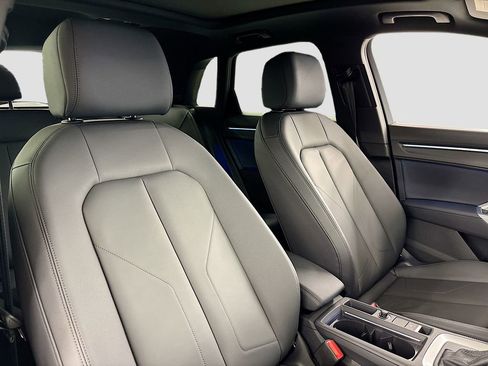 New 2025 Audi Q3 2.0T Premium Plus image 15
