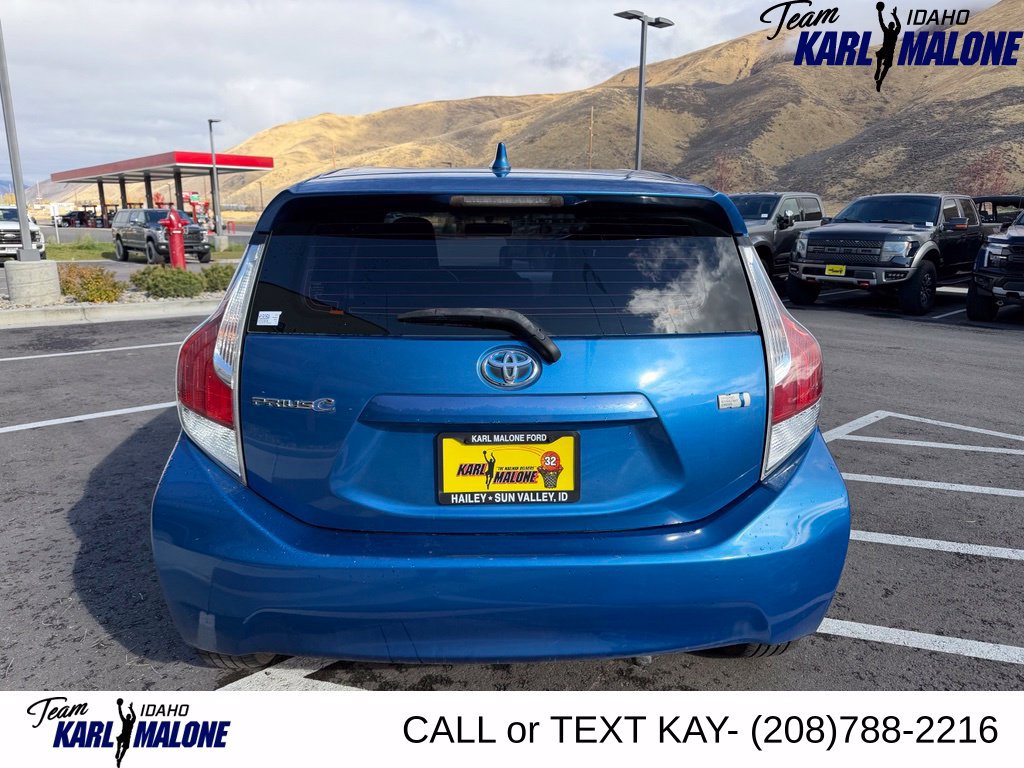 Used 2015 Toyota Prius C One FWD image 6