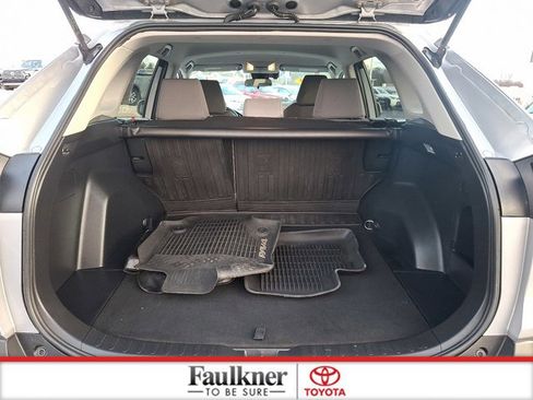 Certified 2020 Toyota RAV4 XLE image 28