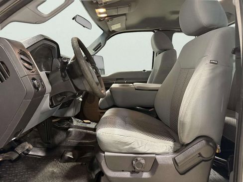 Used 2015 Ford F250 XL w/ Power Equipment Group image 13