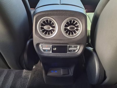 Used 2025 Mercedes-Benz G 550 image 15