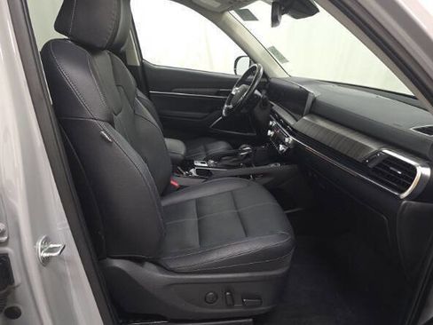Used 2023 Kia Telluride SX X-Line image 11