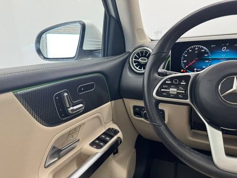 Certified 2020 Mercedes-Benz GLB 250 image 23