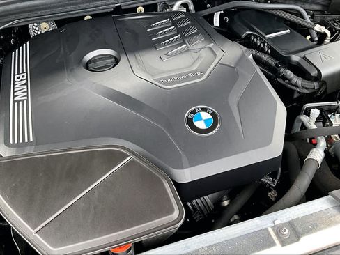 Used 2023 BMW X4 xDrive30i w/ Parking Assistance Package AWD/4WD image 34