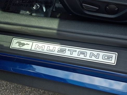 Used 2022 Ford Mustang GT Premium w/ Equipment Group 401A RWD image 33