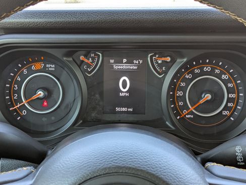 Used 2024 Jeep Wrangler Unlimited Sport AWD/4WD image 21