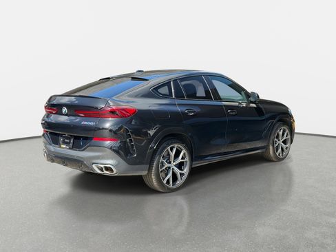 Used 2026 BMW X6 M60i image 3