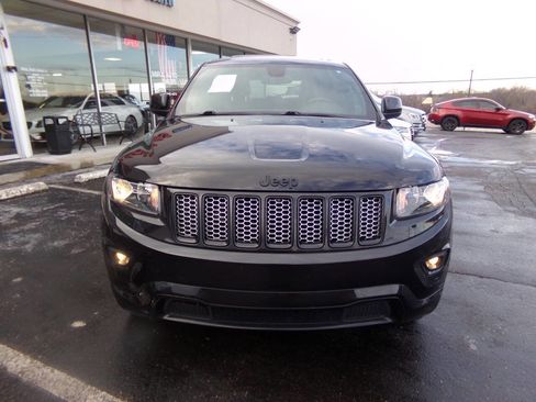 Used 2014 Jeep Grand Cherokee Altitude image 6