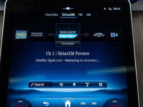 Used 2025 Mercedes-Benz CLE 300 4MATIC Coupe image 26