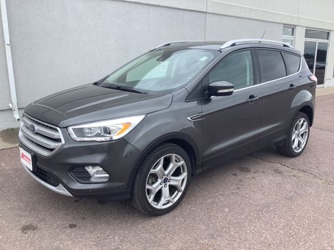 Used 2018 Ford Escape Titanium w/ Ford Safe & Smart Package AWD/4WD image 2