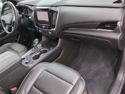 Certified 2022 Chevrolet Traverse Premier image 31