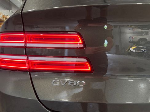 Used 2025 Genesis GV80 2.5T Standard AWD/4WD image 46
