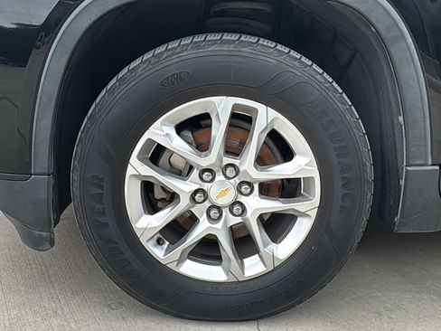 Used 2020 Chevrolet Traverse LS FWD image 20
