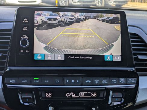 Used 2025 Honda Odyssey Sport-L image 13