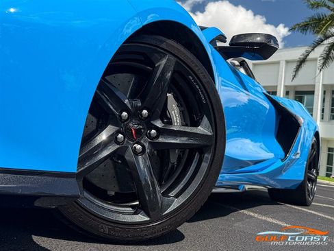 Used 2024 Chevrolet Corvette Z06 RWD image 11