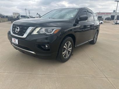Used 2019 Nissan Pathfinder SV