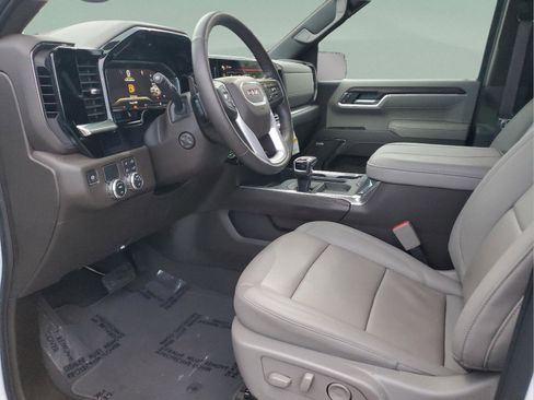 Used 2025 GMC Sierra 1500 SLT w/ SLT Premium Package image 19