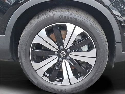 Certified 2023 Volvo C40 P8 Recharge Plus image 30