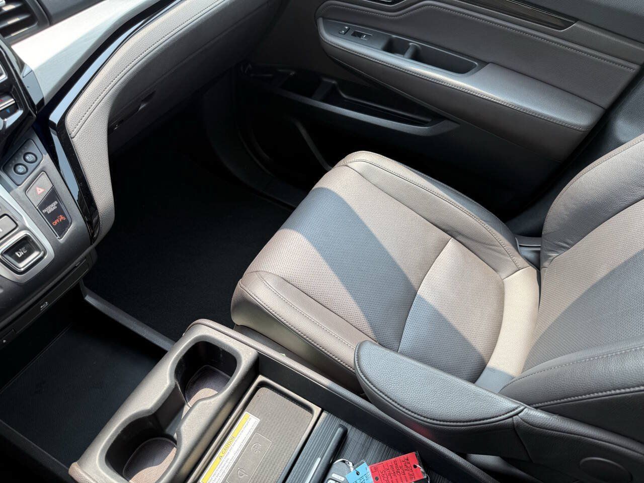Used 2018 Honda Odyssey Elite image 29