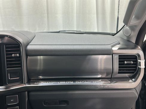 Used 2024 Ford F350 Lariat w/ Lariat Ultimate Package image 30