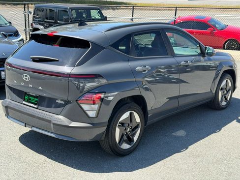 Used 2024 Hyundai Kona SEL image 5