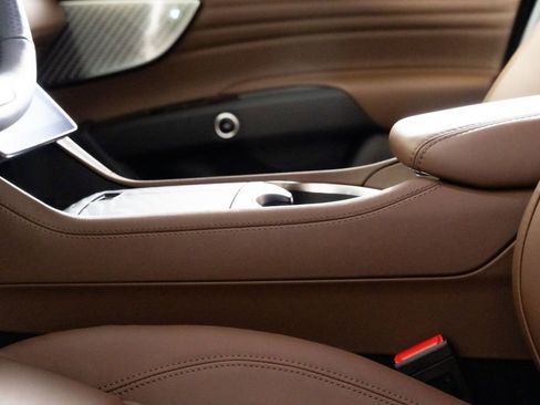 New 2026 Maserati Grecale Modena image 6