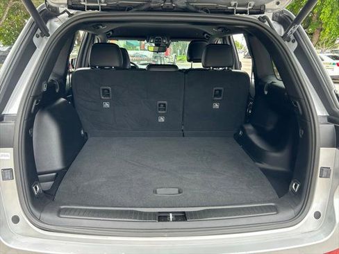 Certified 2024 Jeep Grand Cherokee Altitude image 41