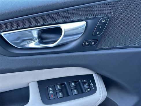 New 2026 Volvo XC60 B5 Core w/ Climate Package image 16