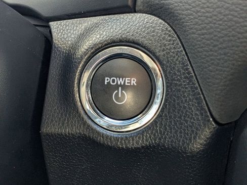 Used 2024 Toyota RAV4 XLE image 28