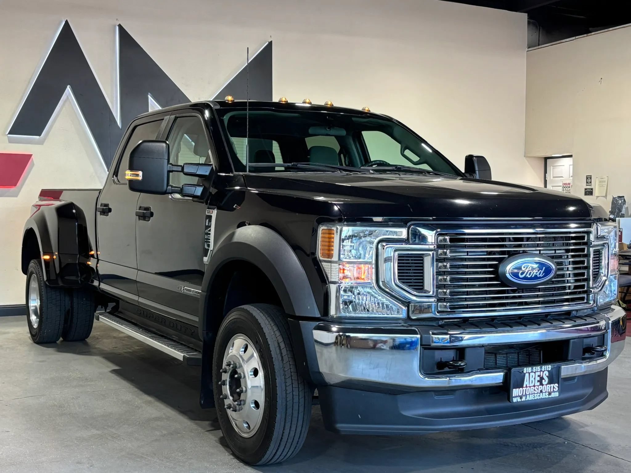 Used 2022 Ford F450 XL w/ STX Appearance Package AWD/4WD image 2