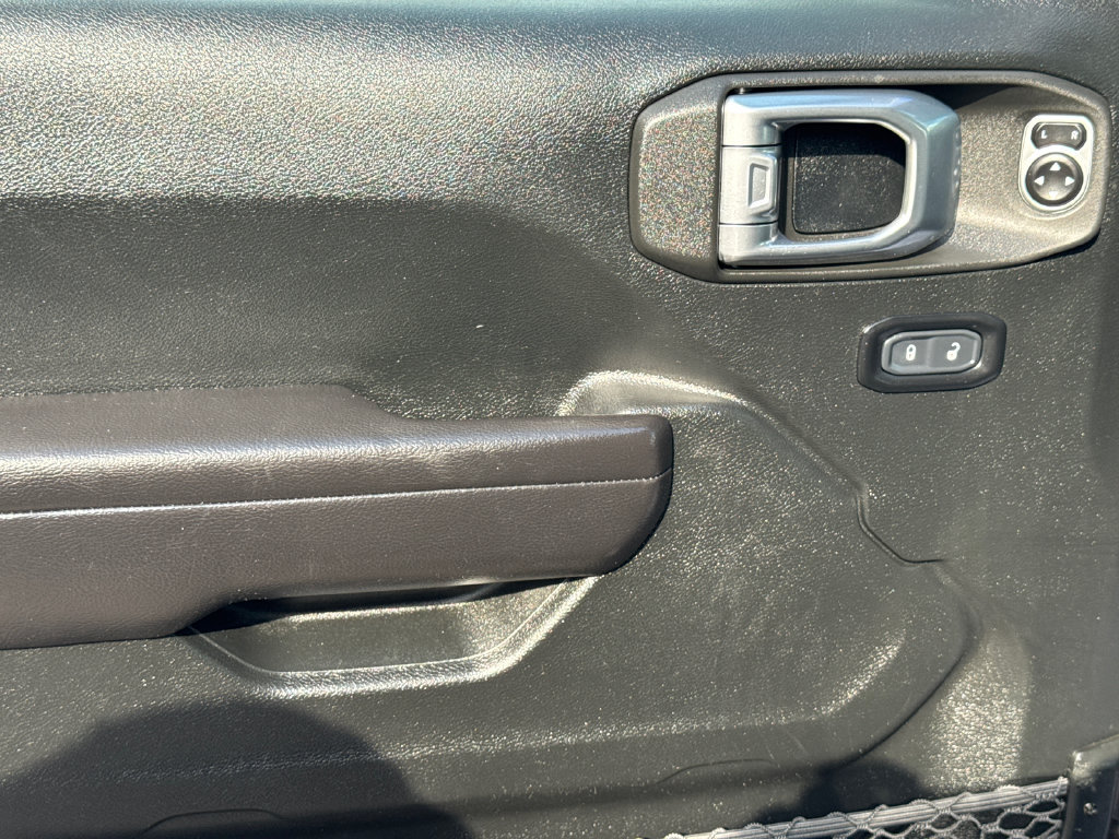 Used 2019 Jeep Wrangler Unlimited Sport S AWD/4WD image 12