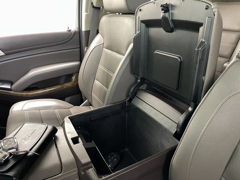 Used 2016 GMC Yukon Denali w/ Open Road Package AWD/4WD image 41