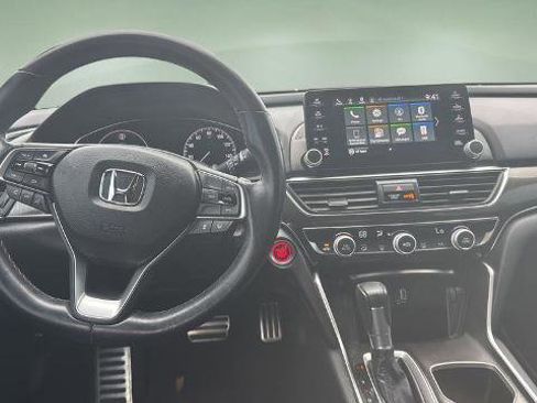 Used 2020 Honda Accord Sport image 9