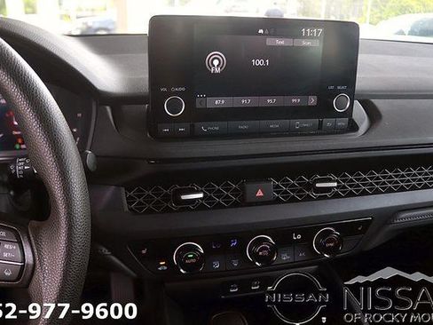 Used 2024 Honda Accord EX image 18
