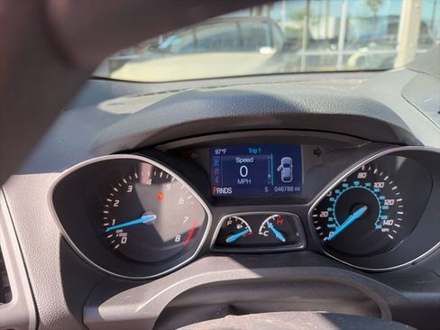 Used 2015 Ford Escape SE FWD image 5