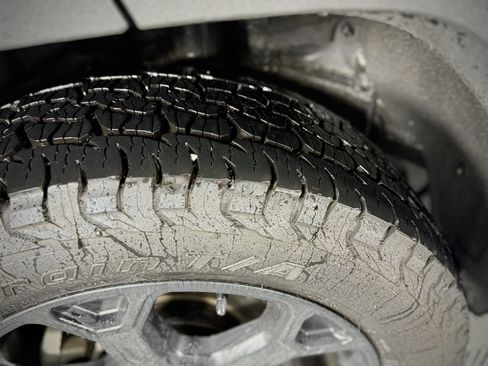 Used 2020 Toyota RAV4 TRD Off-Road image 18