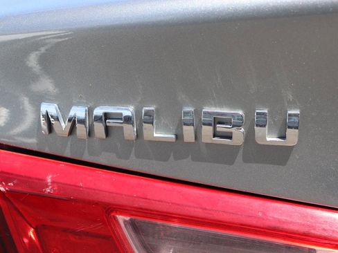 Used 2025 Chevrolet Malibu LT FWD image 54