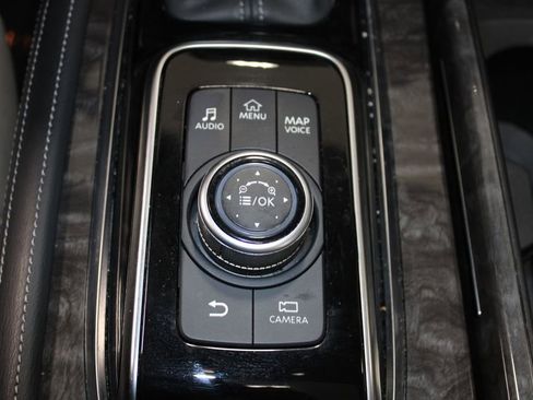 Used 2024 Nissan Armada Platinum w/ Captain's Chairs Package image 47