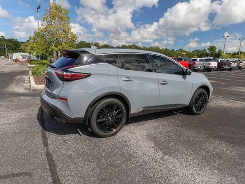 Used 2022 Nissan Murano SV w/ SV Midnight Edition Package FWD image 10