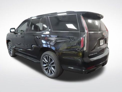 Used 2024 Cadillac Escalade Sport image 3