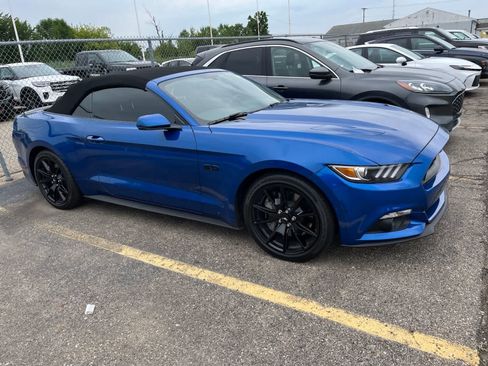 Used 2017 Ford Mustang GT Premium w/ Equipment Group 401A RWD image 17