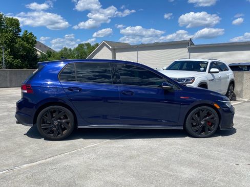 Used 2022 Volkswagen GTI SE FWD image 2