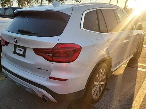 Used 2019 BMW X3 sDrive30i w/ Premium Package image 9