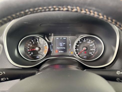 Used 2019 Jeep Compass Latitude w/ Cold Weather Group image 3