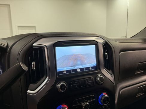 Used 2021 GMC Sierra 1500 SLT image 78